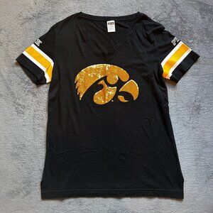 PINK Victoria’s Secret Iowa Hawkeyes V-Neck T-Shirt Medium Women’s Bling Logo